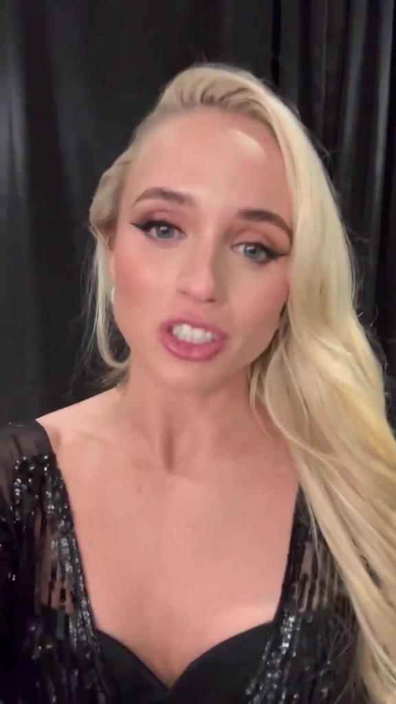 這么甜美的長(zhǎng)相，要是不跟你說(shuō)，你都不知道她也是籃球遠(yuǎn)動(dòng)員